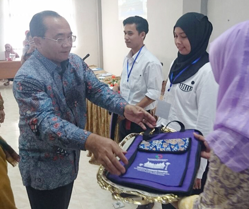 BDI Padang Diklat Membatik Tanah Liat