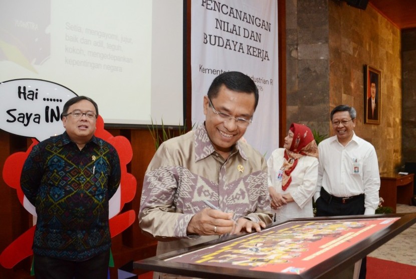 Menperin Canangkan Nilai dan Budaya Kerja Kemenperin